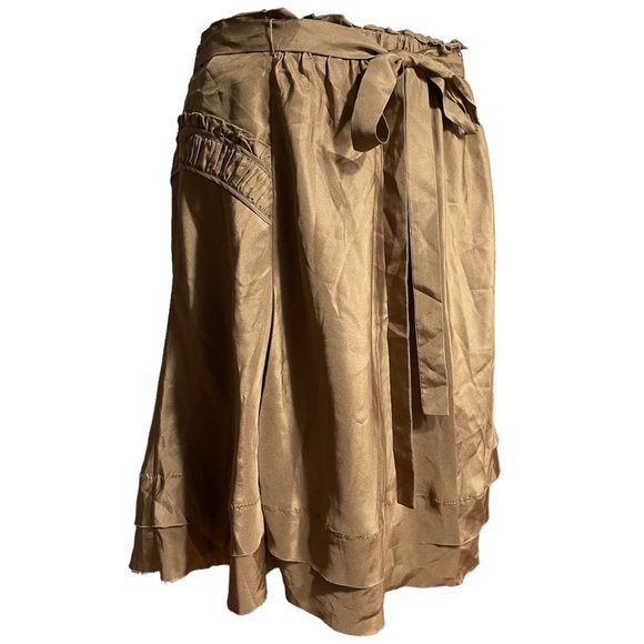 BCBGMaxAzria 100% Silk Skirt NEW M Ruffle Pleated Knee Length Taupe Satin A-Line - Picture 5 of 12